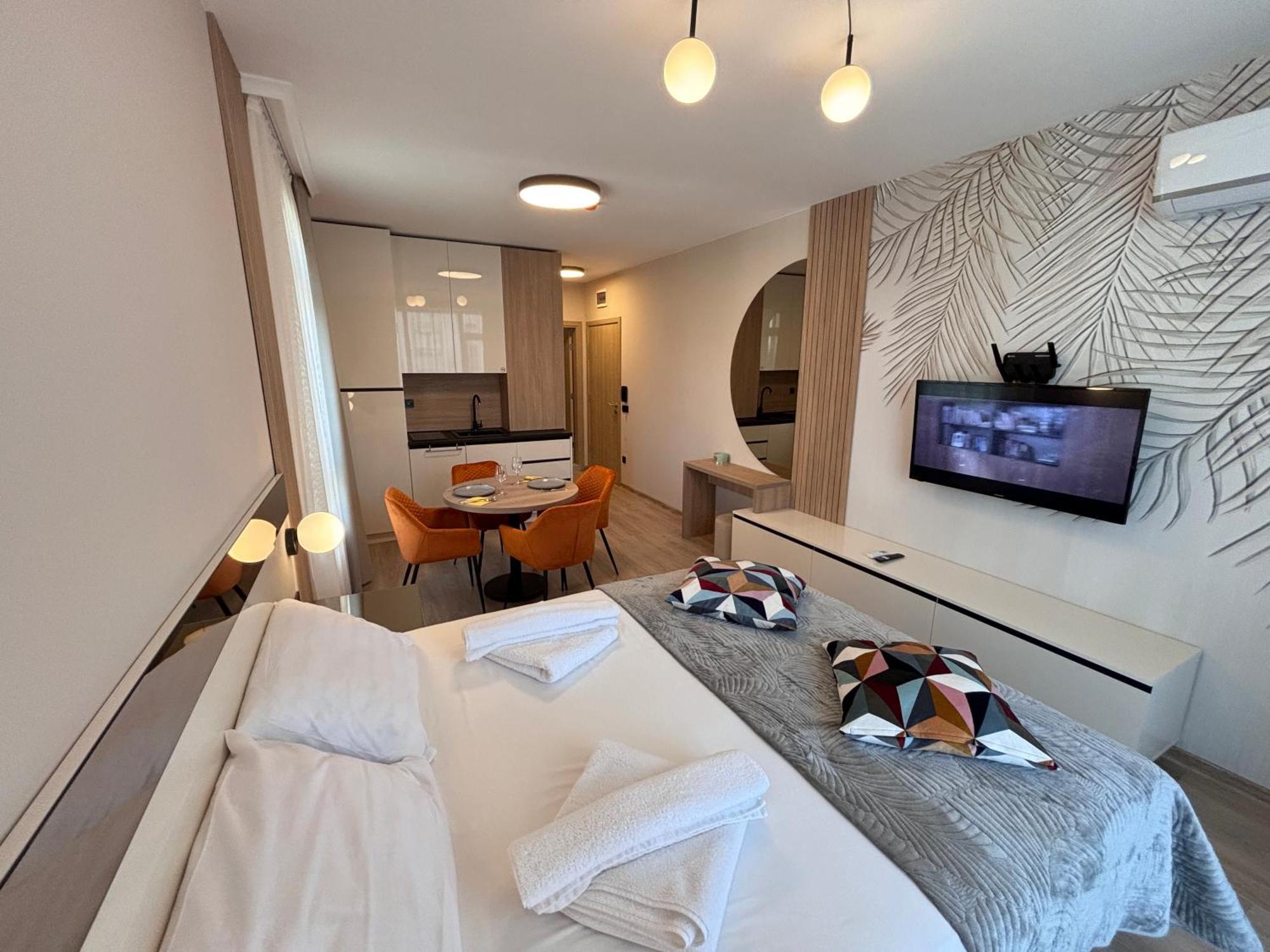 Sorrento - Menada Apartments Sveti Vlas Extérieur photo